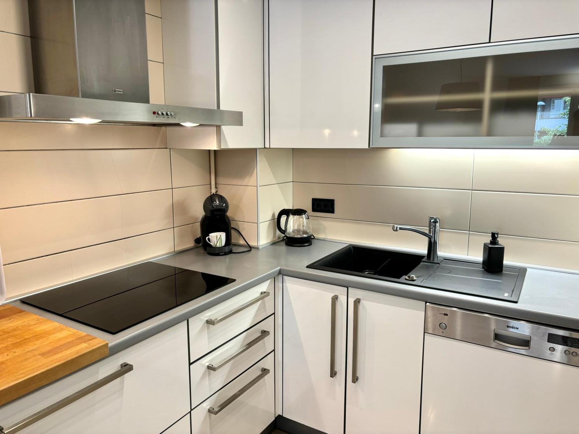 Terrace Bliss Apartment With Free Garage 자그레브 외부 사진